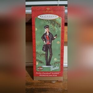 Hallmark Keepsake Harley-Davidson Barbie Ornament Dated 2000 NEW